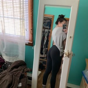 Lululemon Open Back Shirt